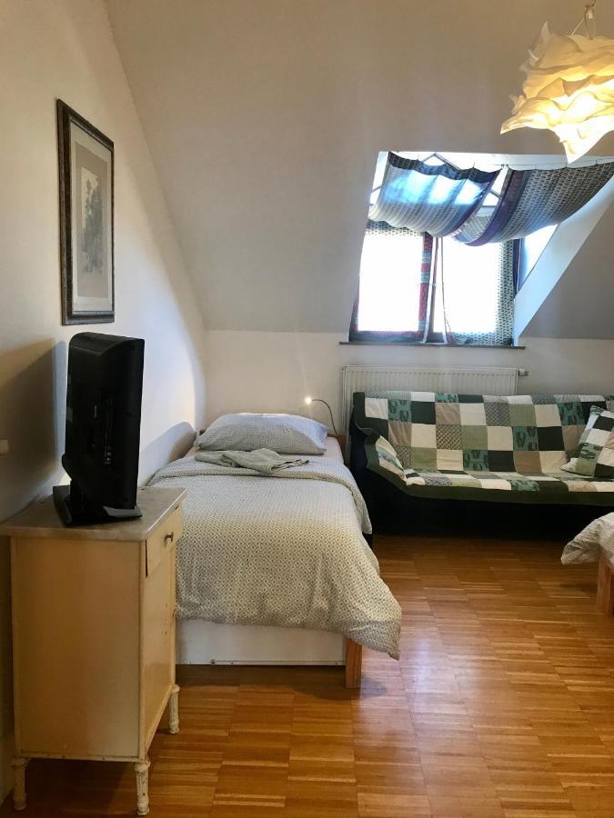 Slovinská 28 *